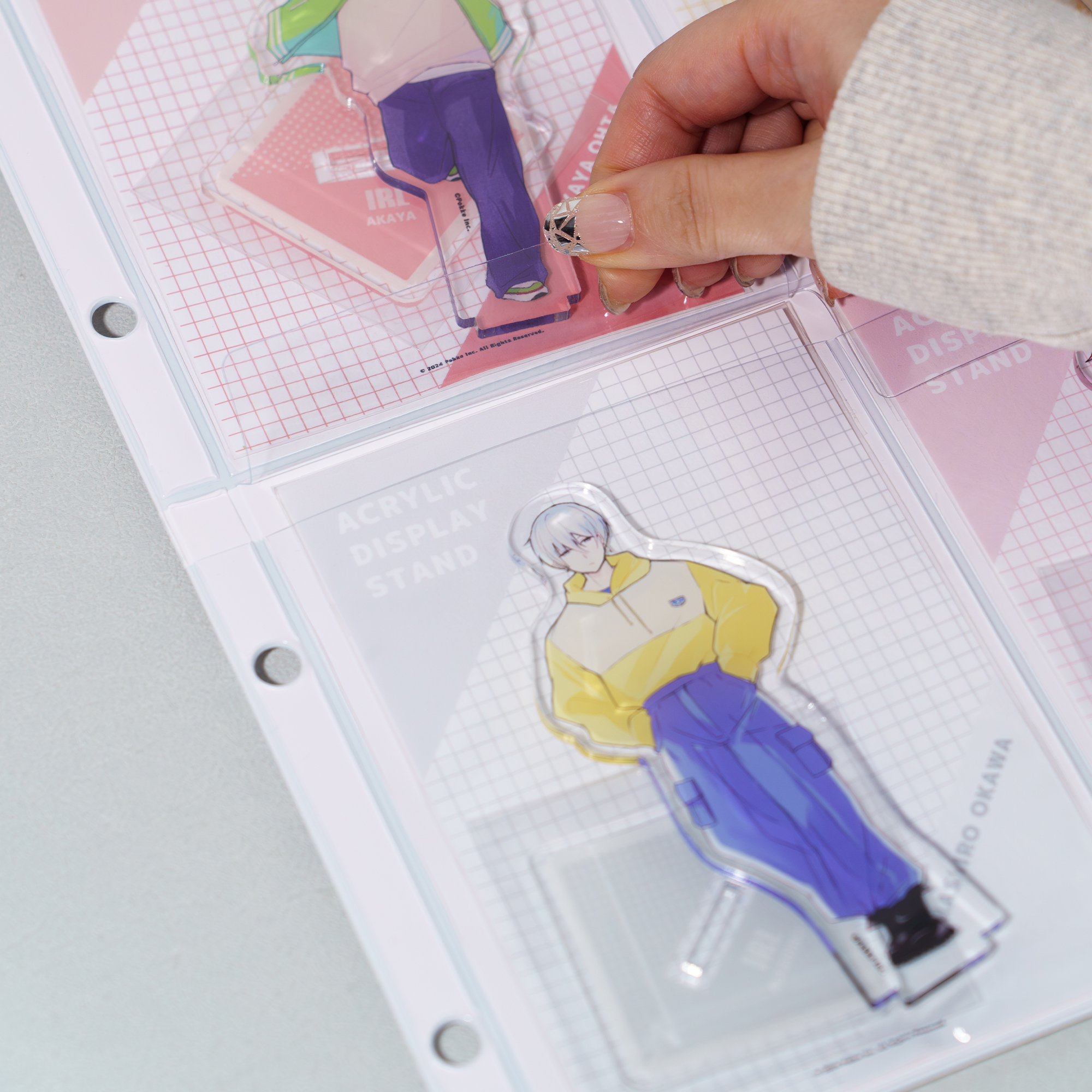 安心の蓋付きポケット設計