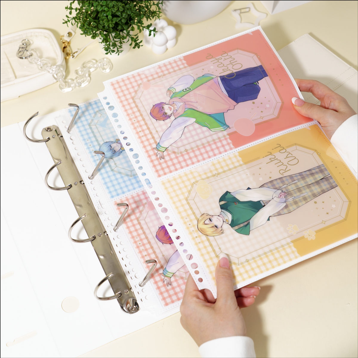 高透明フィルムと白台紙で、収納がもっと楽しく