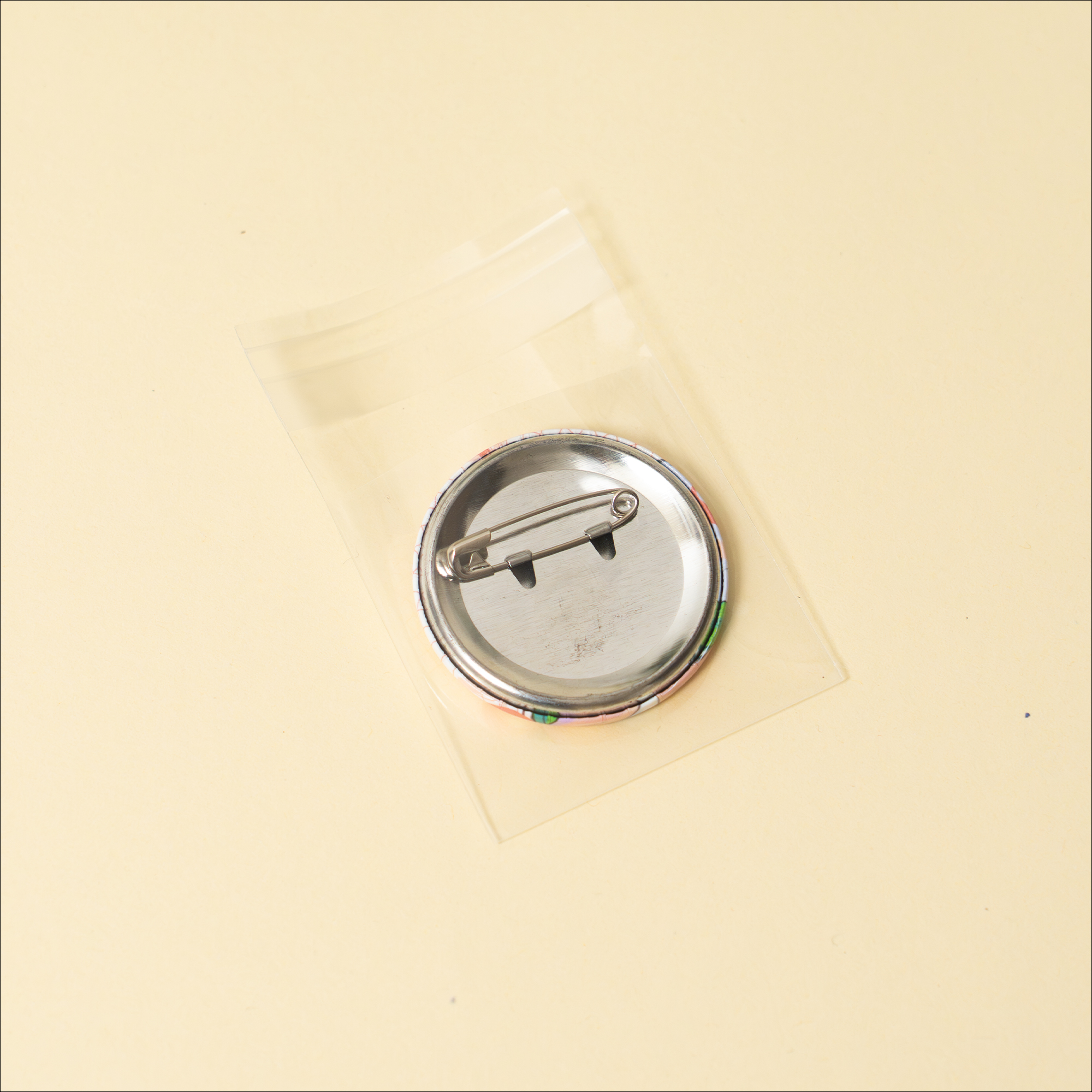 44mm缶バッジに最適化したサイズ設計