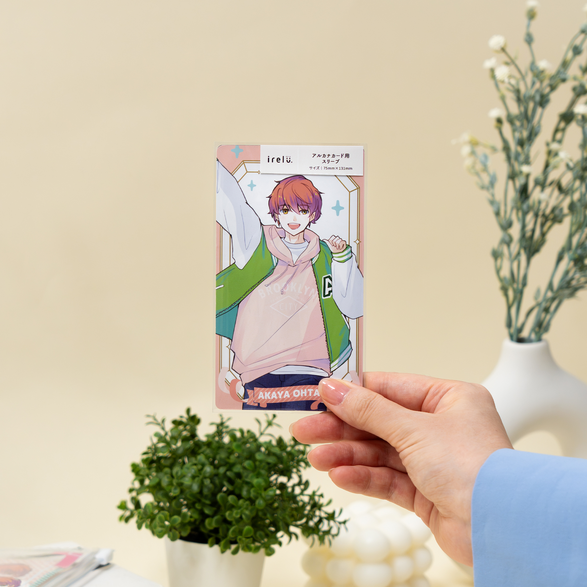 グッズの魅力を損なわない高透明素材